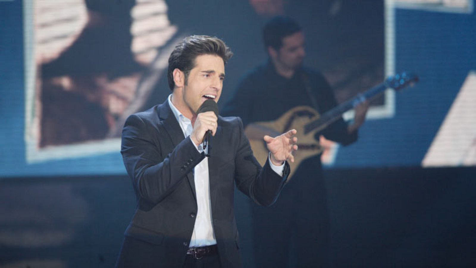 Disco del año - Actuación de David Bustamante