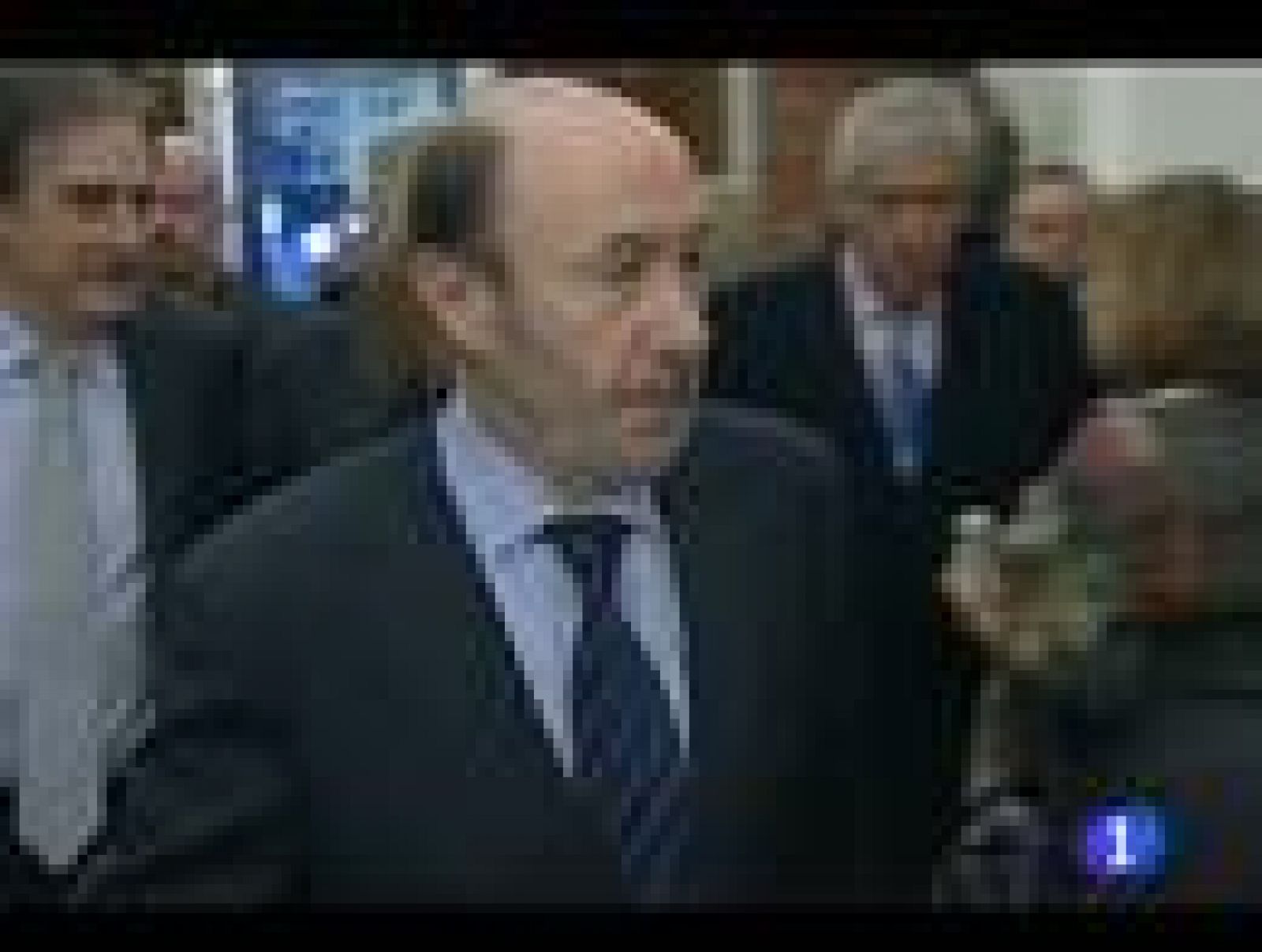 Rubalcaba prepara su candidatura a la Secretaría General del PSOE