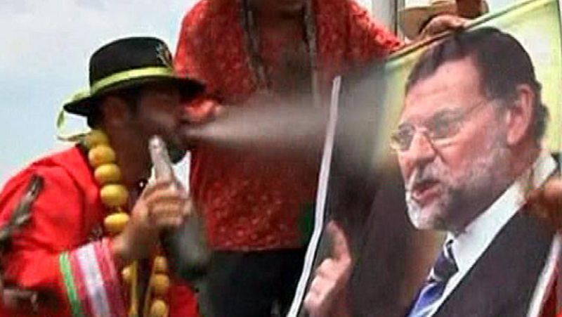 Chamanes celebran un rito religioso para librar a los mandatarios munidiales de la profecía maya