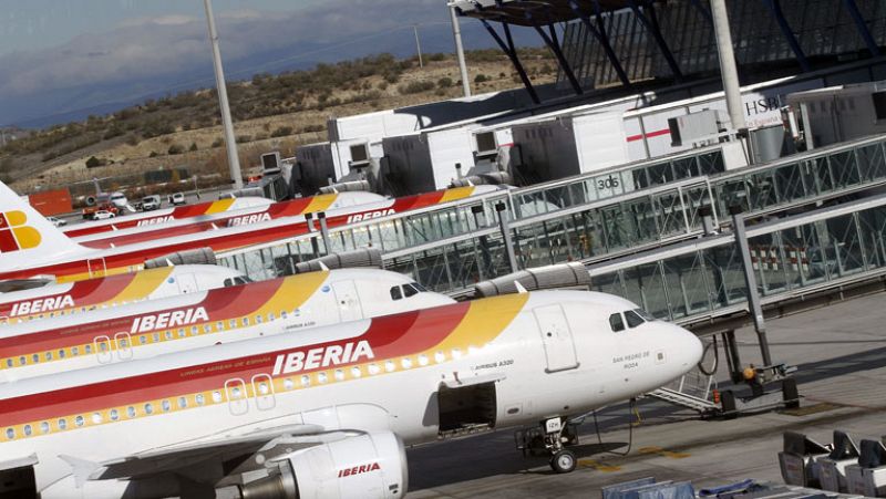 Los pilotos de Iberia y la dirección no llegan a un acuerdo para fijar servicios  mínimos