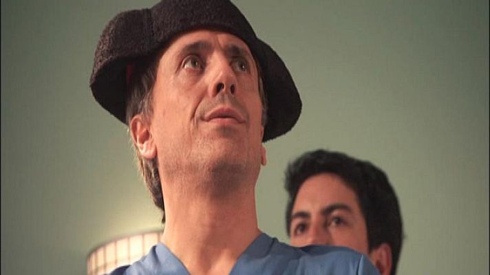 Especiales Nochevieja con José Mota - El dentista torero