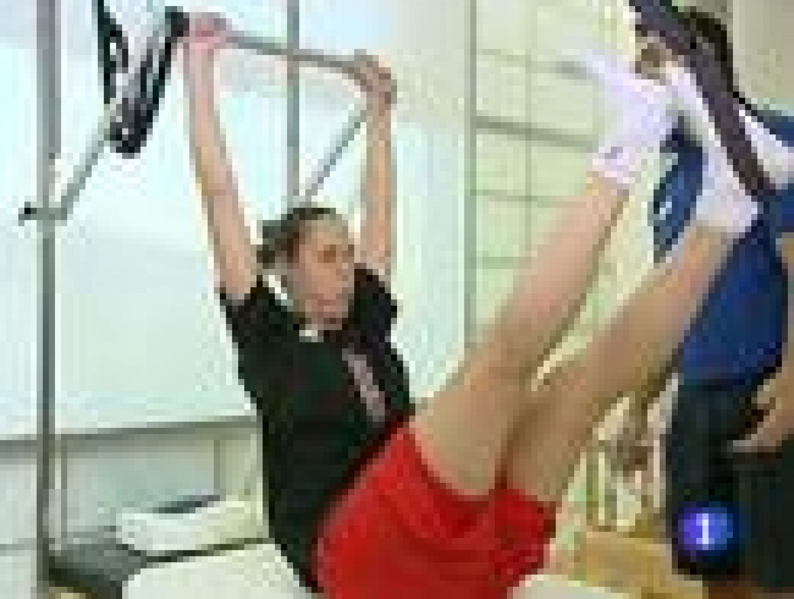 Amaya Valdemoro, lejos de tirar la toalla a sus 35 años, ha tenido fuerza para seguir hacia adelante con el objetivo de volver a jugar con el Rivas Ecopolis y la selección. Los médicos que la operaron en la ClinicaFremap ya le han dado el alta y Amay