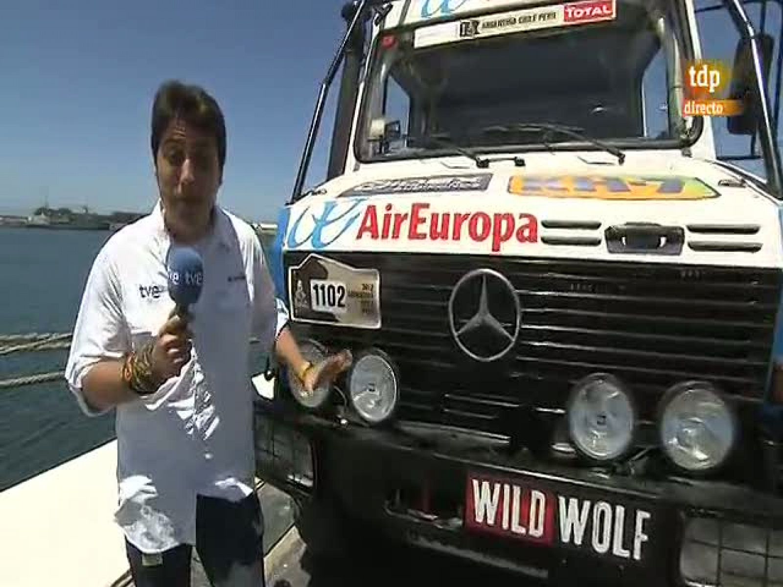 Así es el camión en el que el equipo de TVE vivirá el Dakar 2012