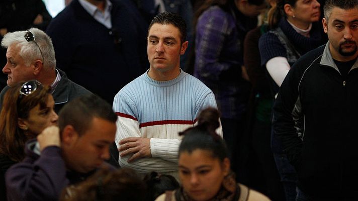 Informativo 24h - Récord de parados en 2011