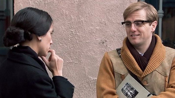 Amar en tiempos revueltos - Julio busca a alguien como Manolita