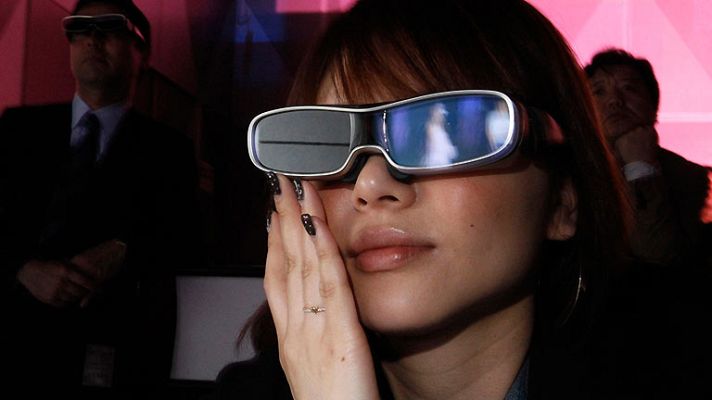 Telediario 1 - Los retos tecnológicos para el 2012