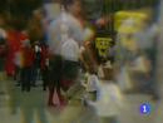 Telediario 1 - Encuesta del CIS sobre la económia