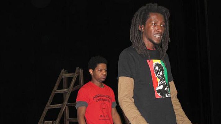 Telediario 1 - Taller de teatro para inmigrantes