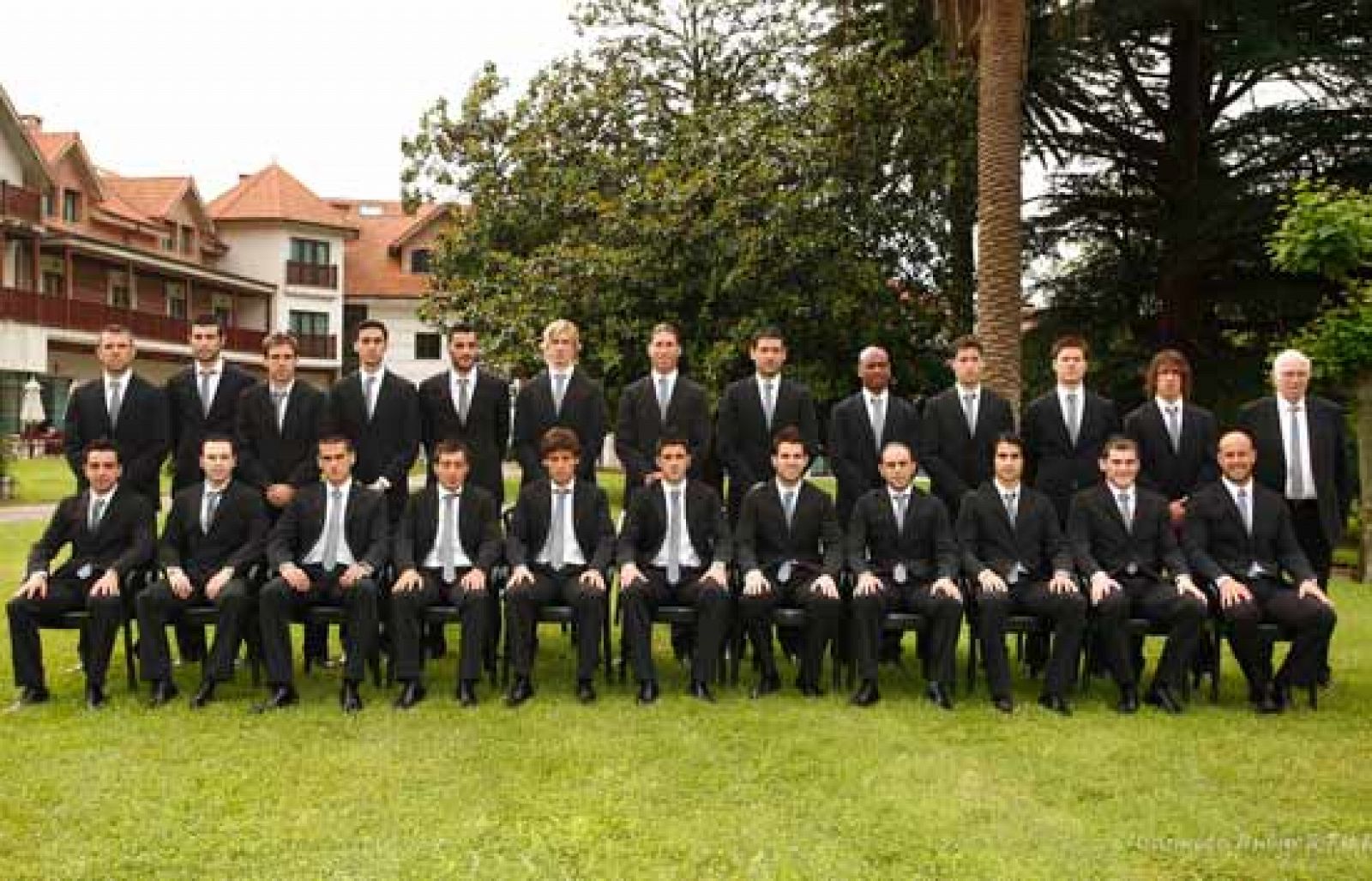 La selección española empieza a entrenar en su cuartel general de Neustift.