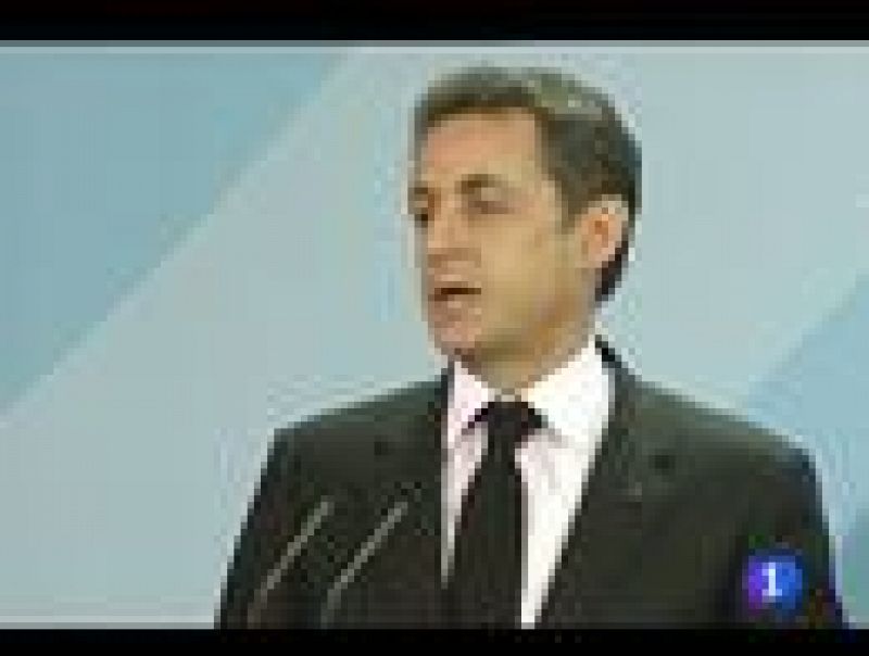 Merkel y Sarkozy inician las negociaciones para la próxima cumbre europea