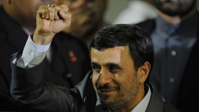  Mahmud Ahmadinejad inicia gira por Venezuela en busca de apoyos para su programa nuclear