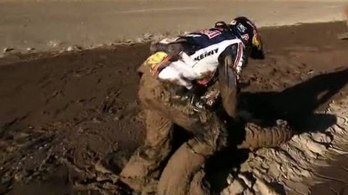 Dakar - Despres encalla en el barro