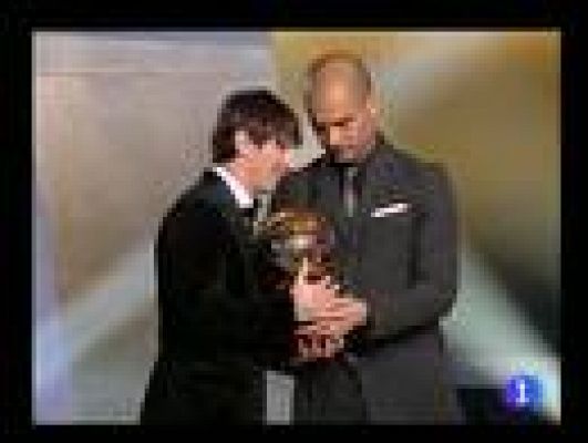 Telediario 1 - Messi se lleva el Balón de Oro
