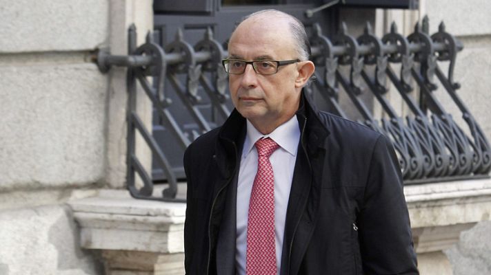 Telediario 1 - Aprobación de recortes e impuestos