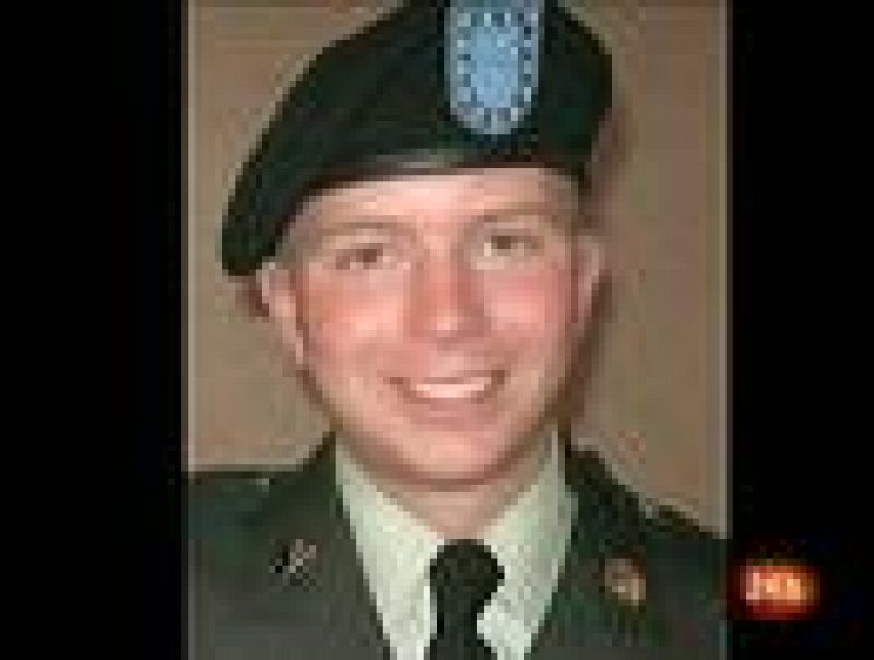 Esta noche hemos sabido que el soldado Bradley Manning, acusado de filtrar información confidencial a Wikileaks, se someterá a un consejo de guerra.