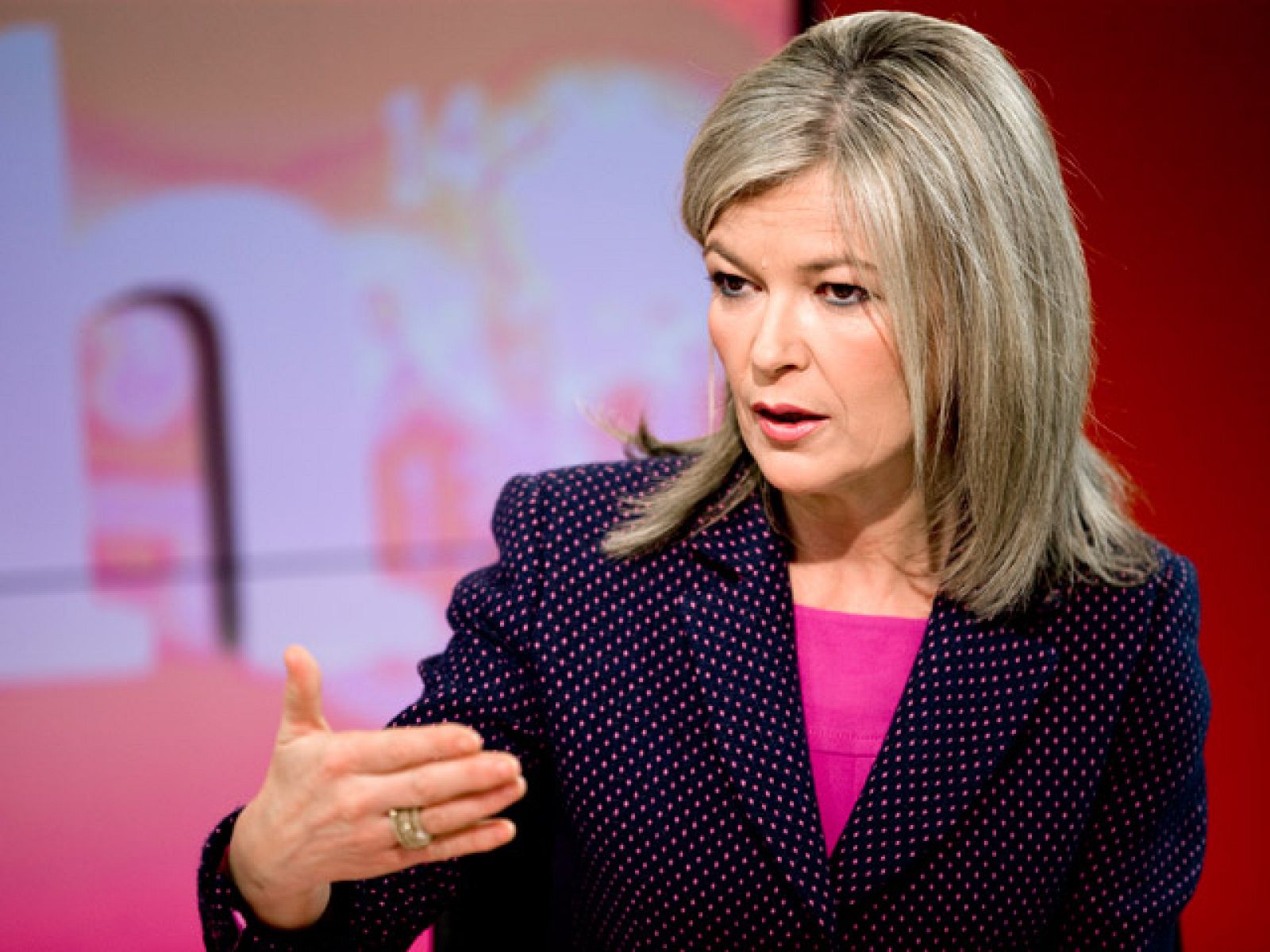 Gabriela Bravo, portavoz del CGPJ: "No hay que aprovechar el dolor de las víctimas para anunciar reformas" - La tarde en 24h | Ver