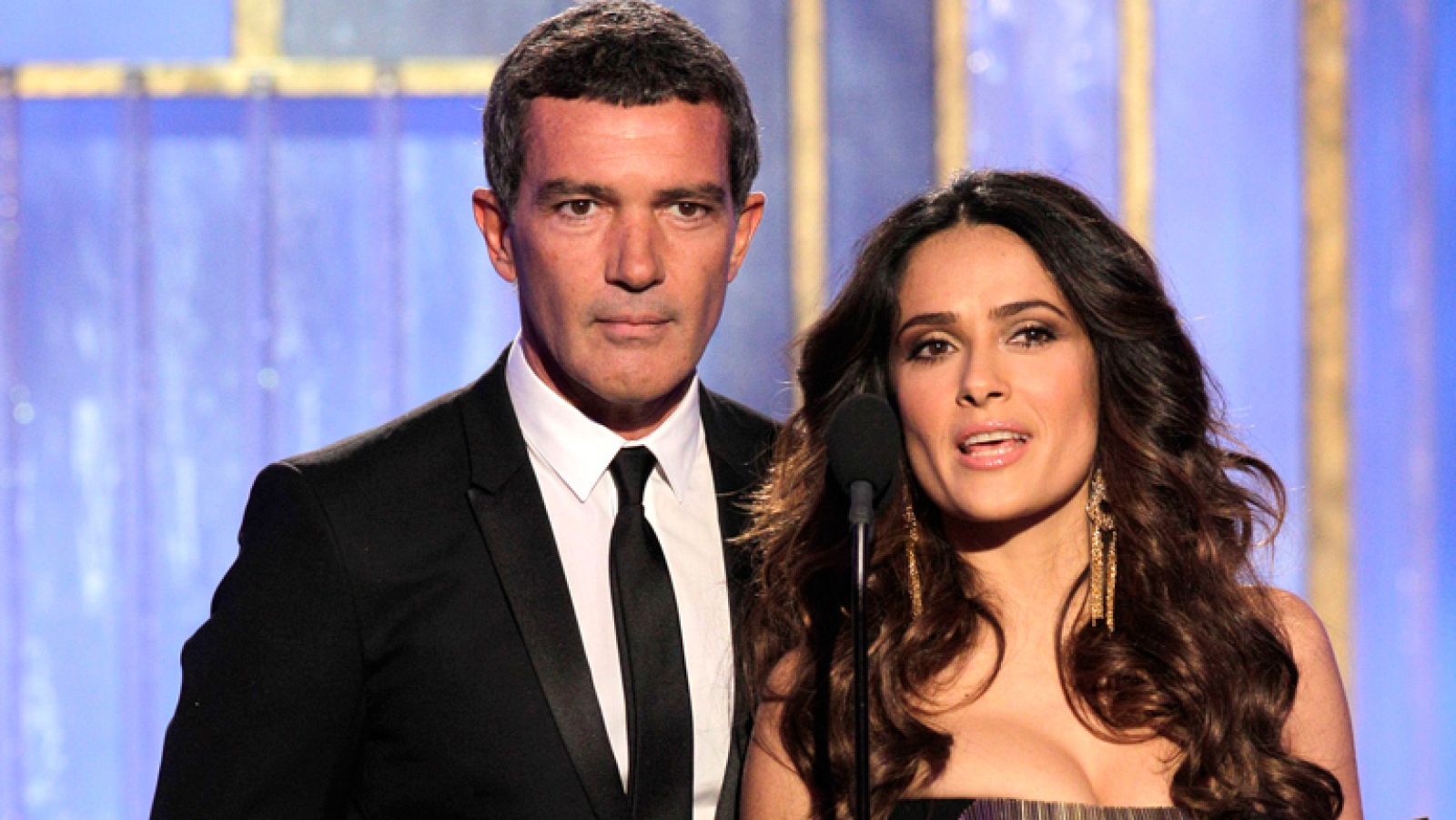 Antonio Banderas responde a una broma de Ricky Gervais recitando a Calderón de la Barca