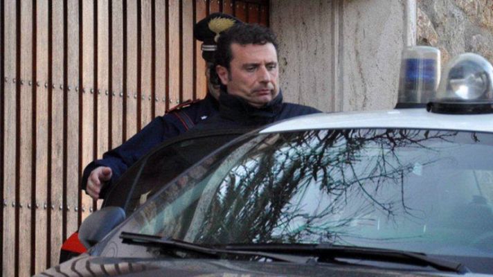 Telediario 1 - El capitán del Costa Concordia fingió estar a bordo cuando ya había abandonado el barco