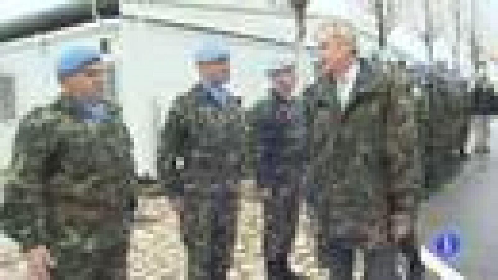 Pedro Morenés visita la base de Marjayún en Líbano