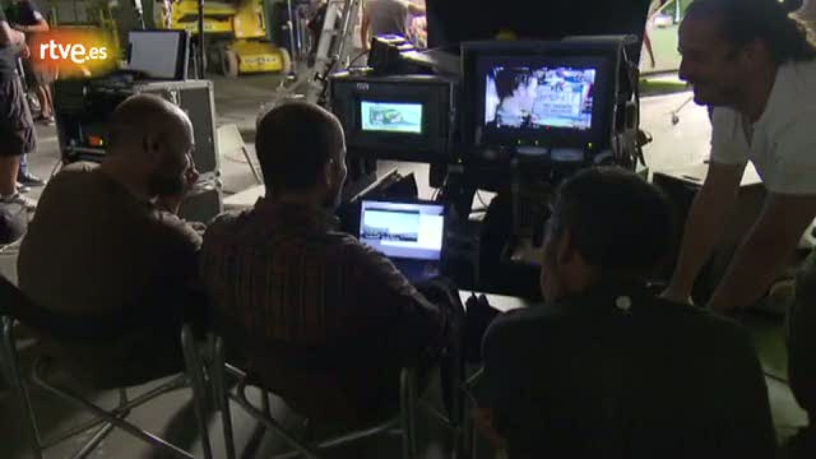 En pleno rodaje en La Ciudad de la Luz - Crónicas | Ver