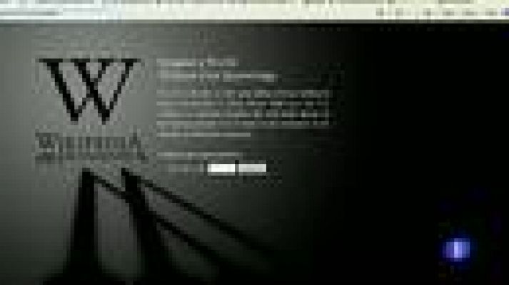 Telediario 1 - Ciberapagón en Estados Unidos