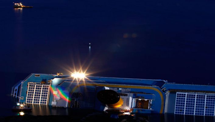  - La tripulación del Costa Concordia dijo que solo era un apagón