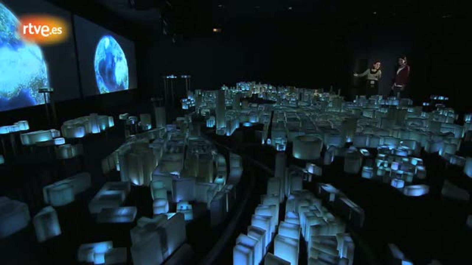 Los oficios de la cultura - Avance: Esther Pizarro, escultura. - Los oficios de la cultura | Ver