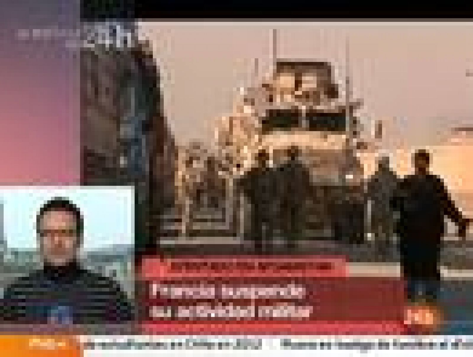 El presidente de Francia, Nicolas Sarkozy, ha anunciado que suspende la formación de militares en Afganistán, después de que un soldado afgano asesinara a cuatro efectivos franceses. Sarkozy ha anunciado también "una retirada anticipada" de las fuer