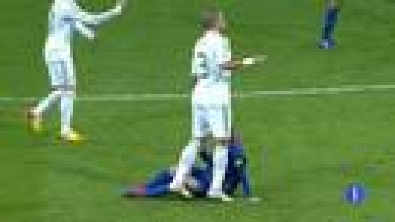 Mourinho defiende a Pepe y compara con el Barça 