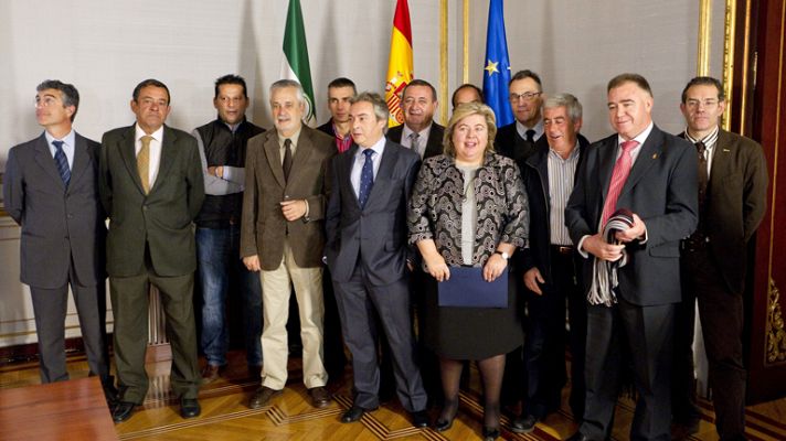 Telediario 1 - Telediario 2 en 4' - 21/01/2012