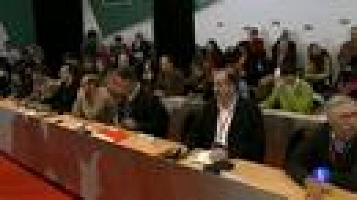 Telediario 1 - Rubalcaba y Chacón se atribuyen el mayor número de delegados en los congresos