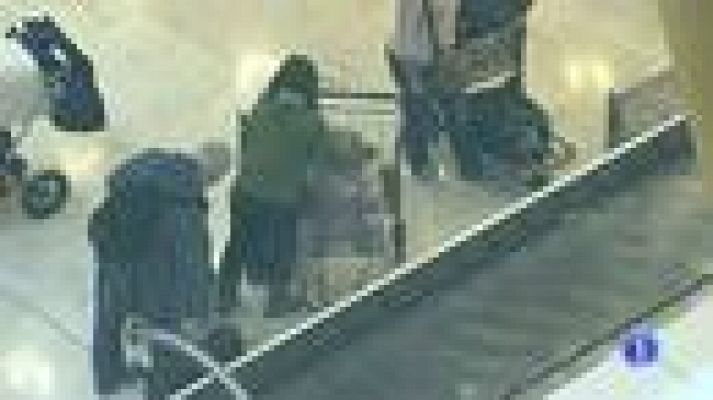 Telediario 1 - Paralizada la salida a Bolsa