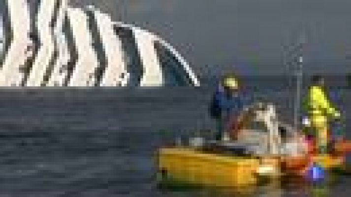 Telediario 1 - 15 cuerpos encontrados