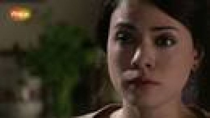 Cuéntame cómo pasó - "Vete de casa y búscate un abogado"