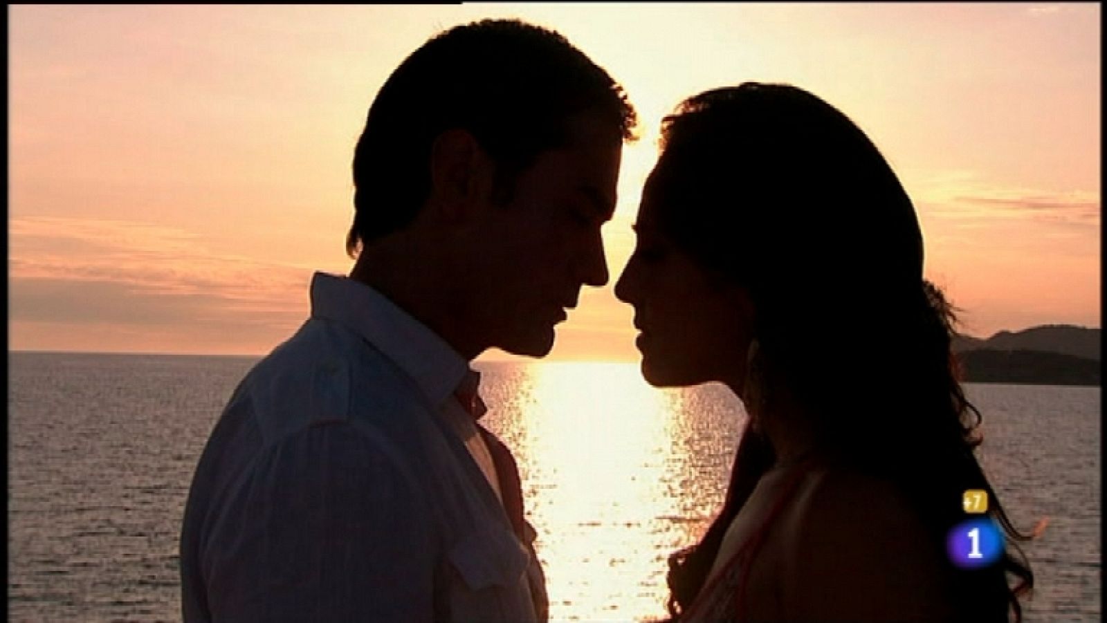 La fuerza del destino - Capítulo 85 - Antolín y Anthony rescatan a Alex; Saúl queda herido - Ver ahora