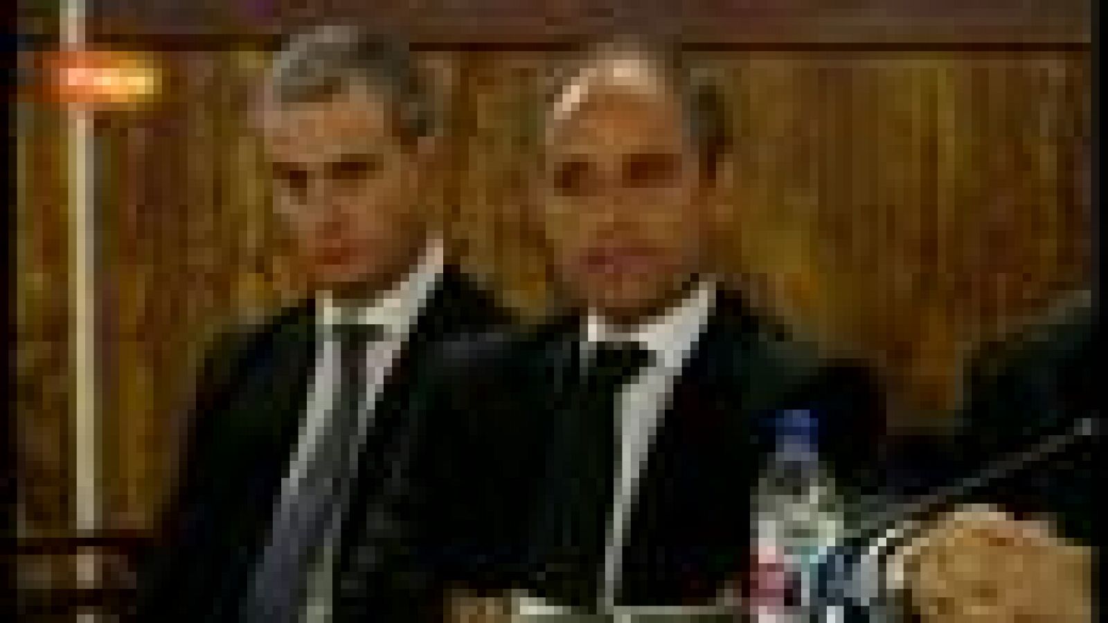 El juez desaloja la sala tras los aplausos y gritos cuando han declarado a Camps no culpable | Ver