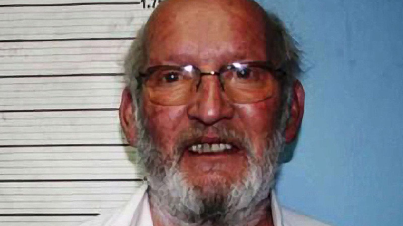 La policía francesa detiene al fundador de la empresa que fabricó los implantes PIP