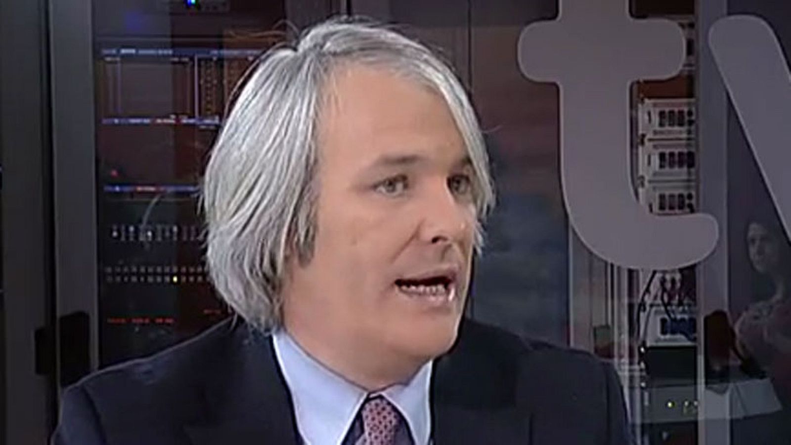 Entrevista al portavoz de OCU, Enrique García