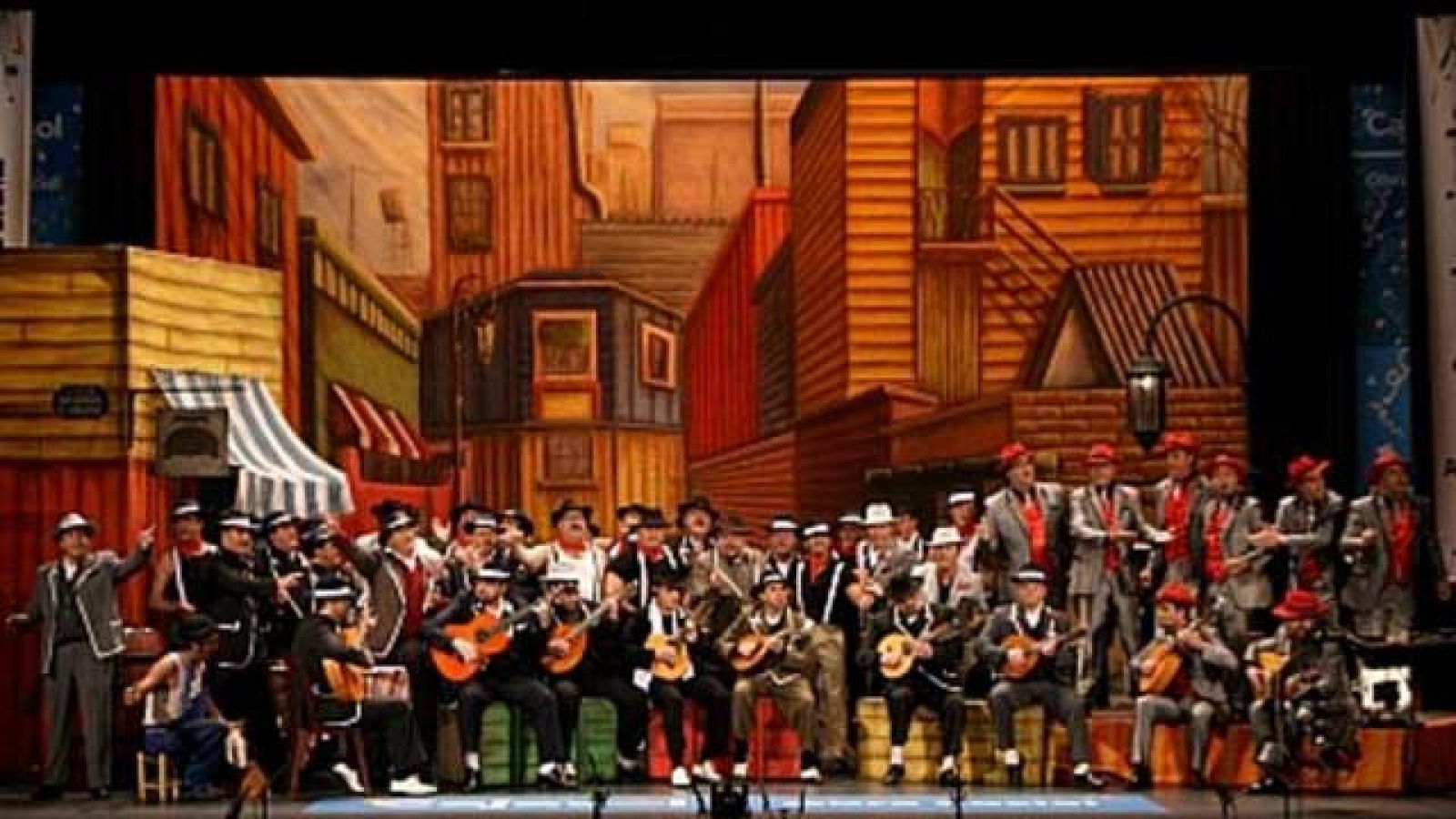 Más Gente - Cádiz y Navarra preparan sus carnavales