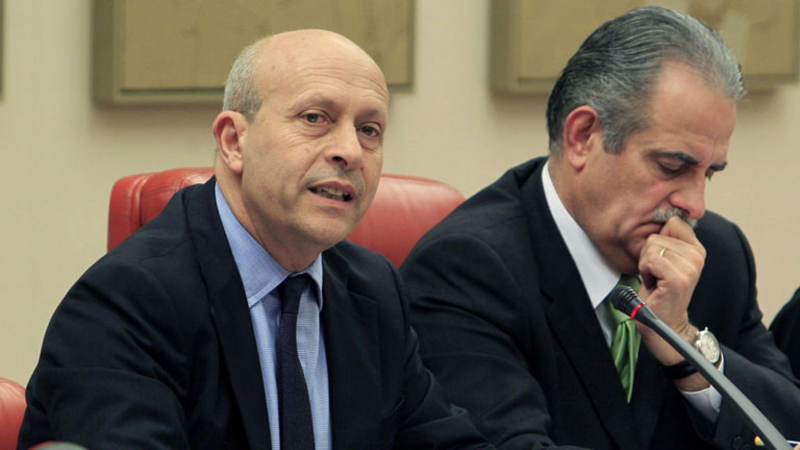 Telediario 2 en cuatro minutos - 31/01/12