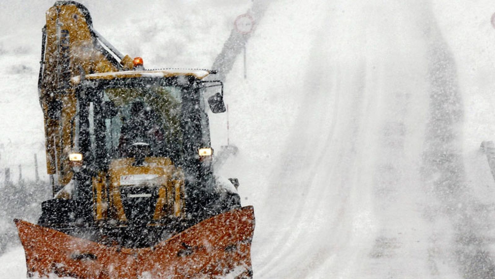 Telediario 2 en cuatro minutos - 02/02/12