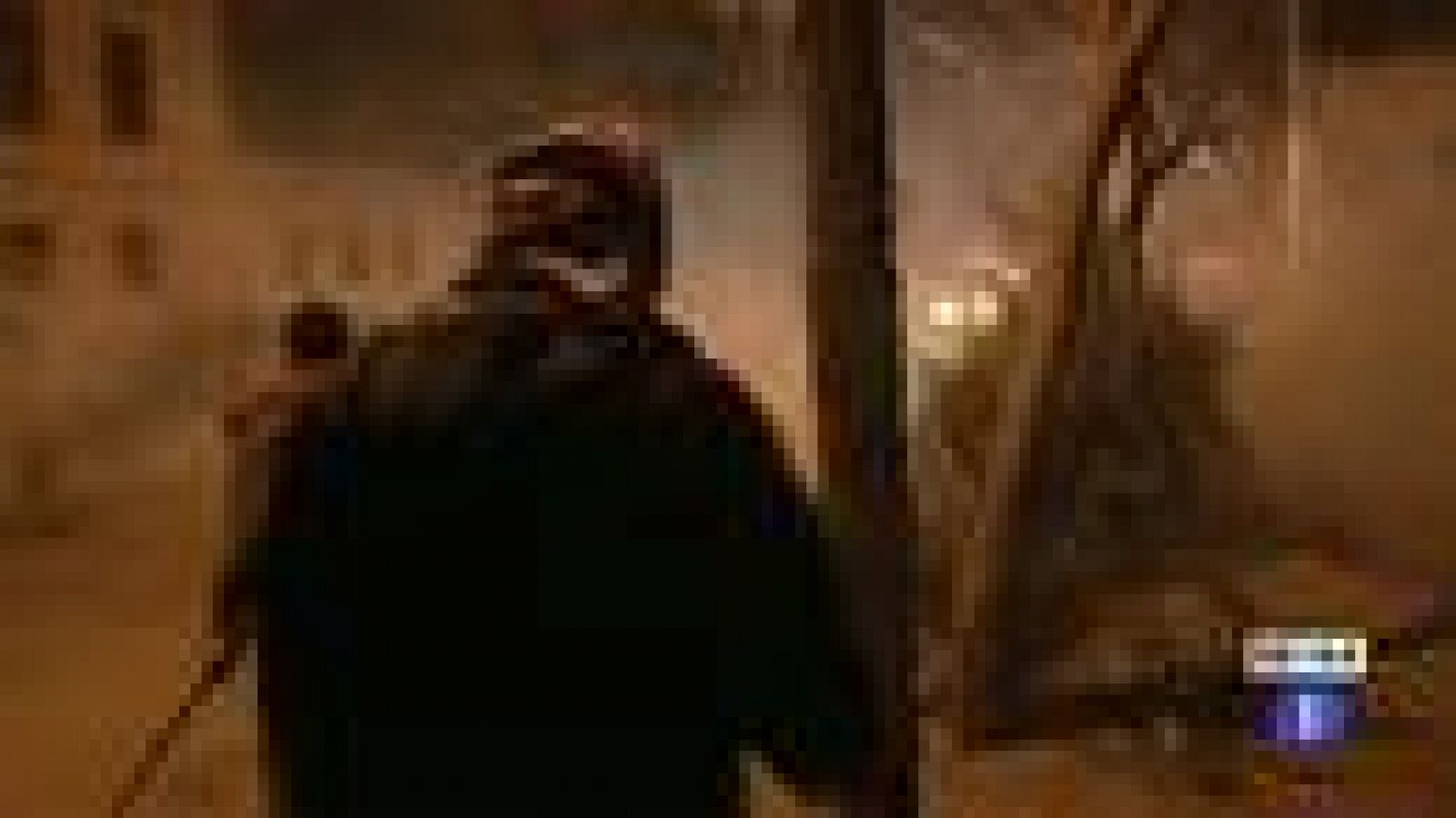 En Egipto continua la violencia tras la muerte de 74 personas en un campo de fútbol en Port Said.