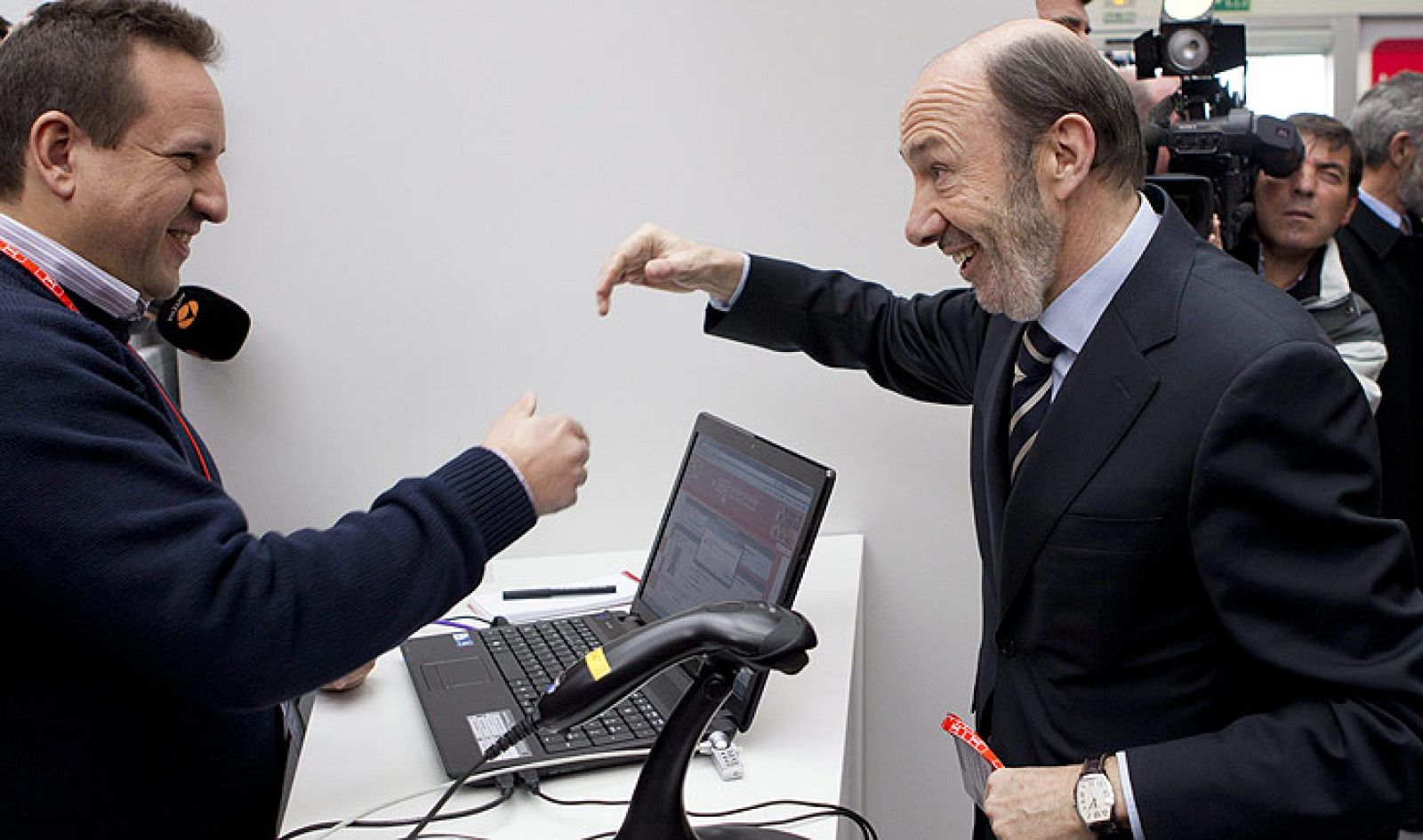 Rubalcaba llega al 38 Congreso del PSOE