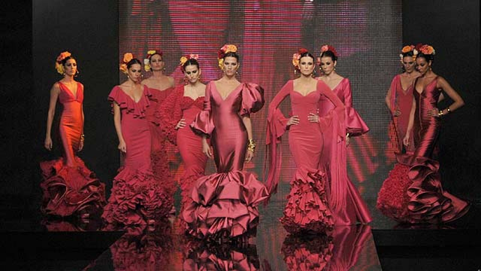 +Gente: Moda flamenca en Sevilla | RTVE Play