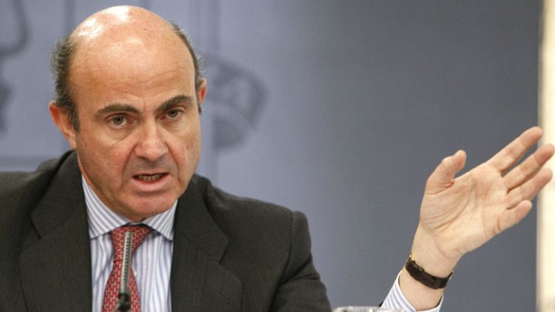 El Gobierno limita la retribución de los directivos de entidades con ayudas