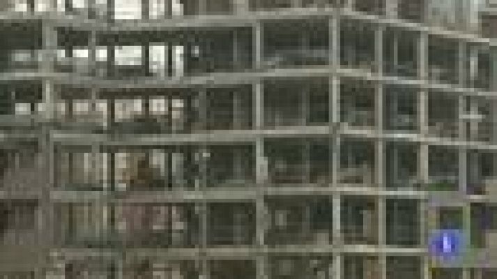 Telediario 1 - La vivienda seguirá bajando