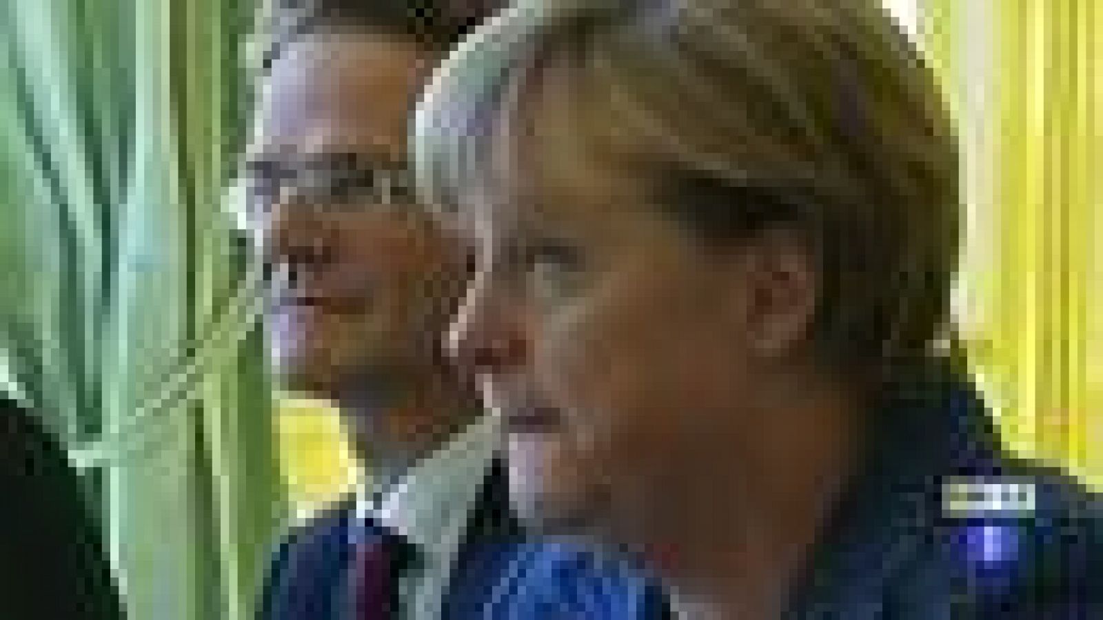 Telediario 1: Merkel apoya a Sarkozy para que este siga en el Elíseo  | RTVE Play
