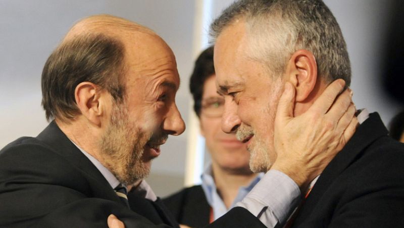  La nueva ejecutiva del PSOE se reúne en Ferraz