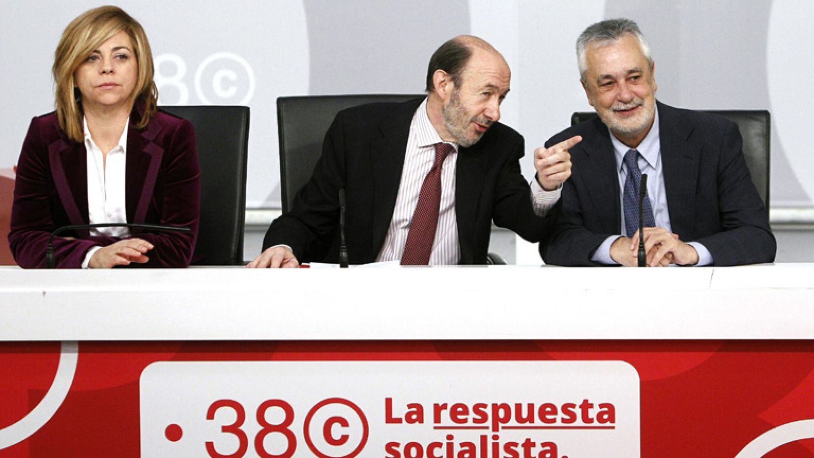 Telediario 1 en cuatro minutos - 06/02/12