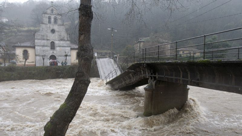 Las últimas lluvias y nevadas hacen que el Sella amenace con desbordarse